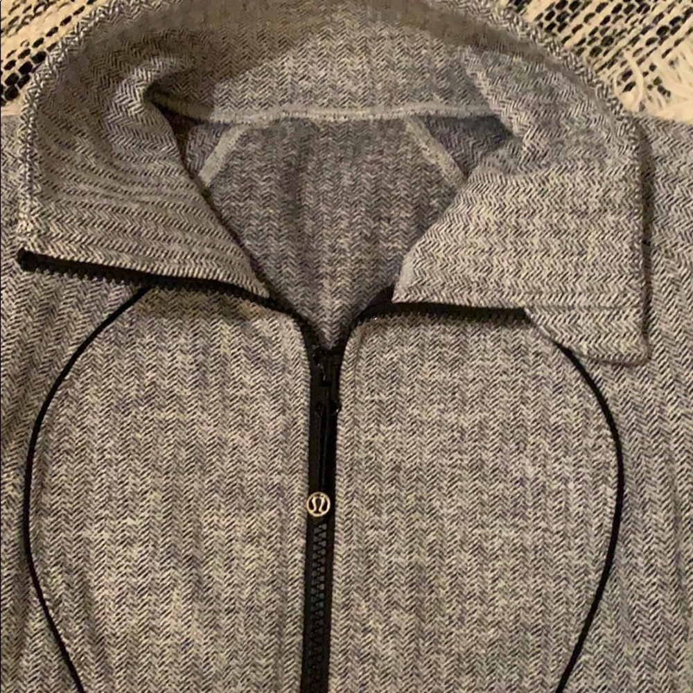 Lululemon Nice Asana Jacket in Herringbone - Picture 6 of 8